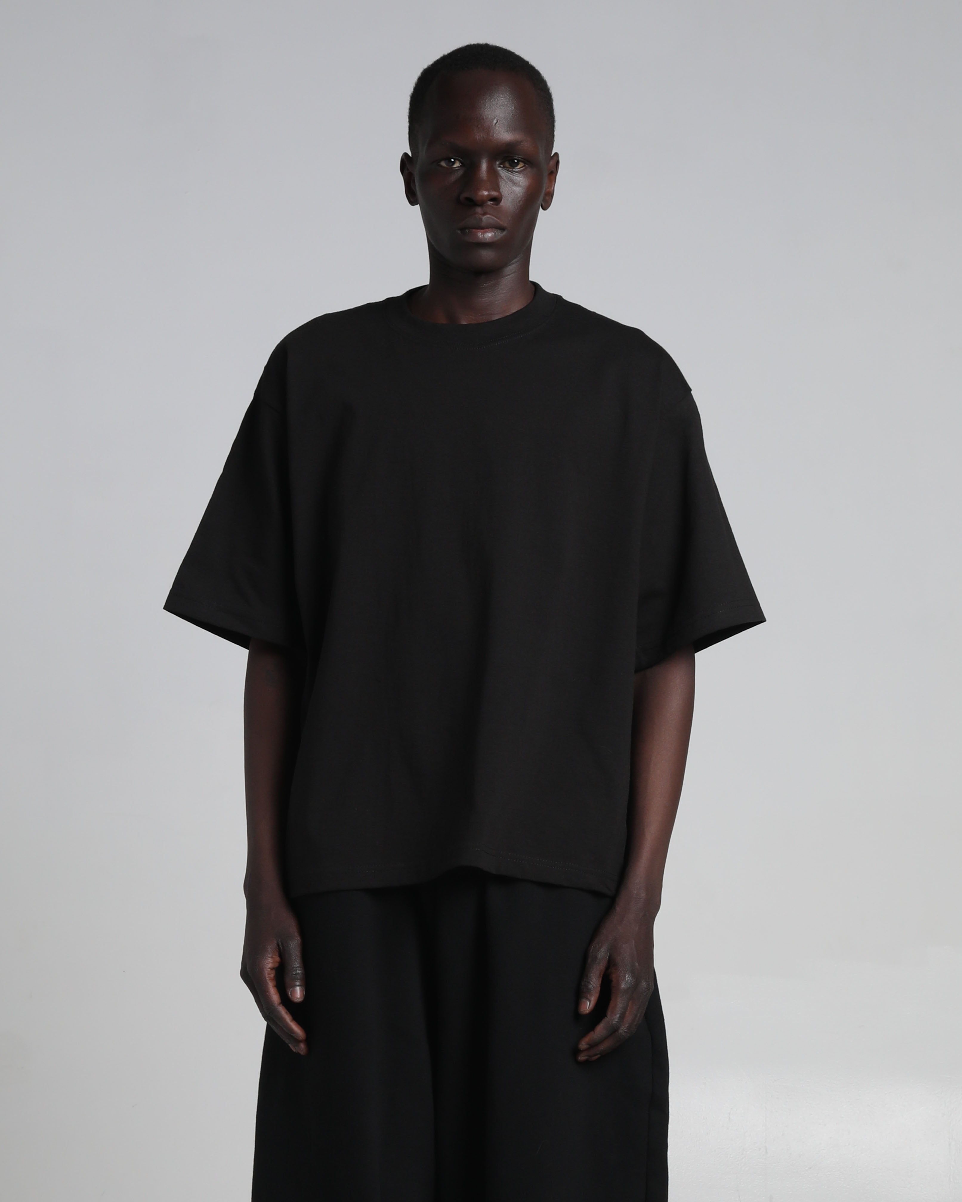 7.5oz Max Heavyweight Cropped Tee